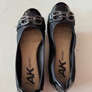 Women's Black Ballet Flats